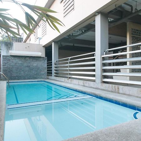 Reddoorz At Grand Apartelle Hernan Cortes Cebu Stadt Exterior foto